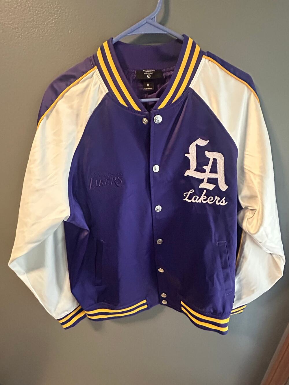 LA Lakers Rivalry Threads White/Purple Medium Full Zip Bomber Jacket (NWT)